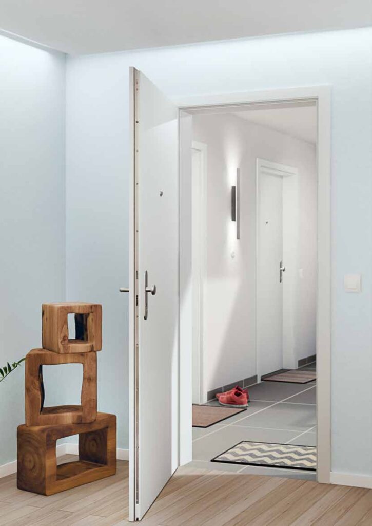 Wohnungseingangstür, Innentür mit Spion