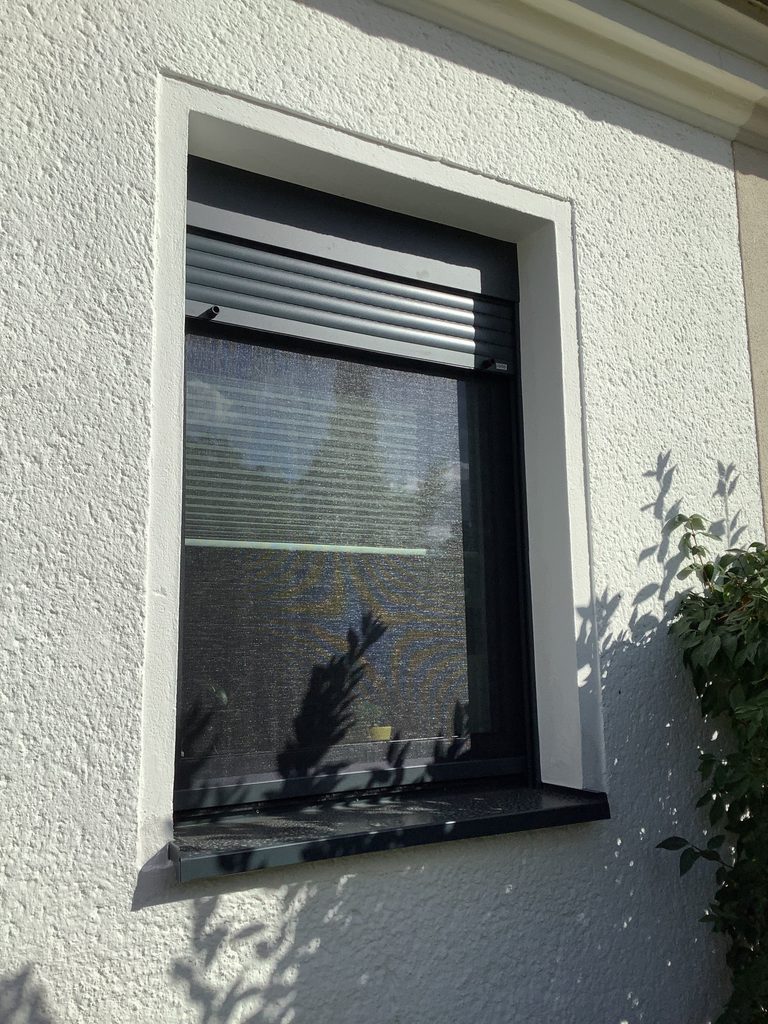 Aluminium Rollladen mit Fliegengitter